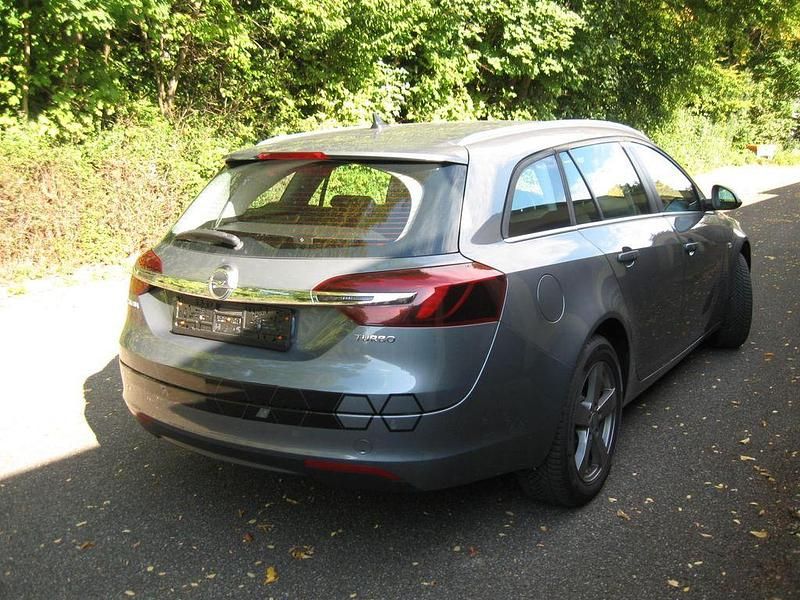 Gebraucht Opel Insignia 170 PS (125 kW) 2016 Grau Kombi