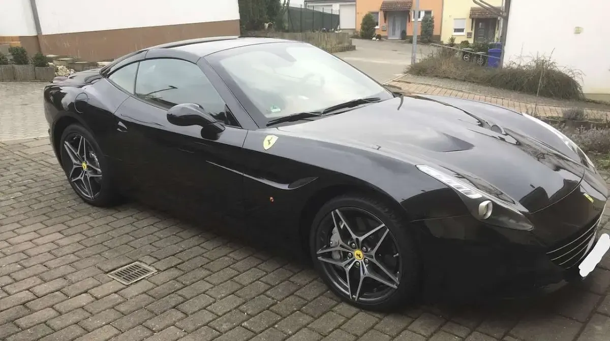 Gebraucht Ferrari California 570 PS (419 kW) 2016 Schwarz Cabrio