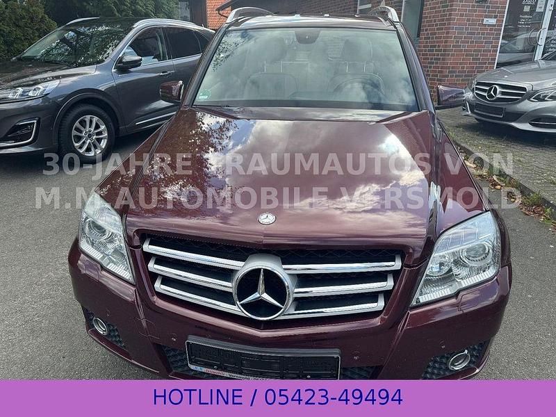 Violet Gebraucht 2010 Mercedes GLK320 SUV | 16.900 € (Etwas zu teuer) - Bild 1/4