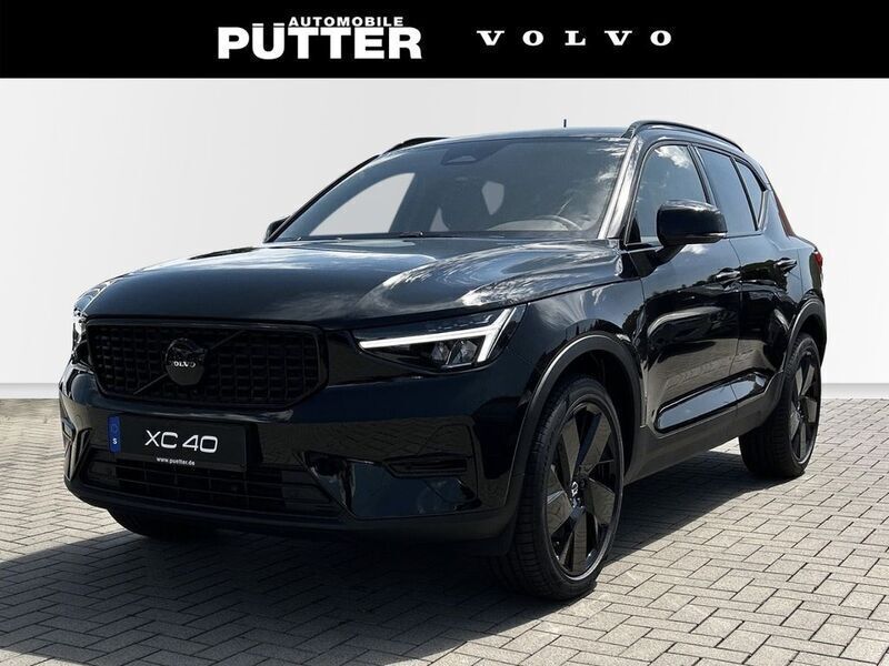 Schwarz Neu 2025 Volvo XC40 Plus SUV | 49.890 € (Teuer) - Bild 1/4