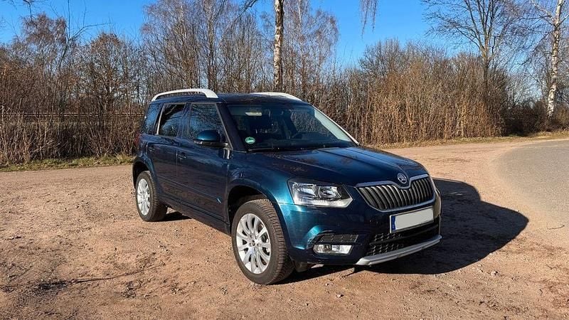Blau Gebraucht 2016 Skoda Yeti Ambition SUV | 12.900 € (Superpreis) - Bild 1/4