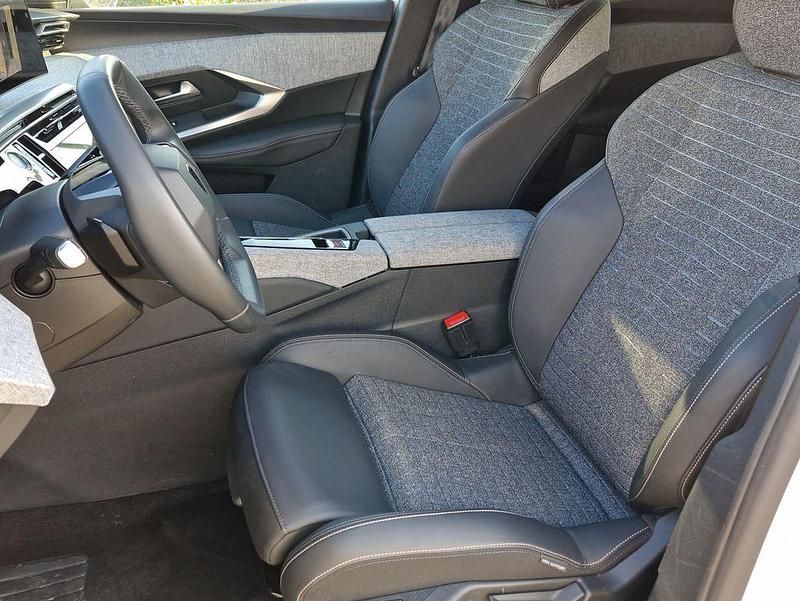 Gebraucht Peugeot 5008 Allure 145 PS (106 kW) 2025 Okenit weiß metallic (metallic) SUV