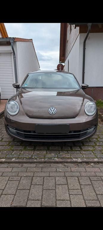 Gebraucht VW Beetle Design 105 PS (77 kW) 2012 Braun Kleinwagen
