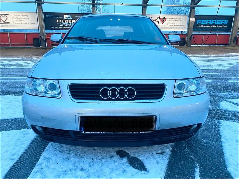 Gebraucht Audi A3 101 PS (74 kW) 2003 Silber Kleinwagen
