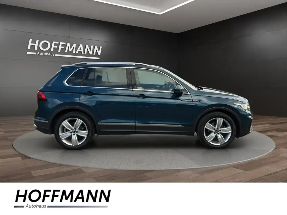 Gebraucht VW Tiguan Elegance 150 PS (110 kW) 2021 Blau SUV