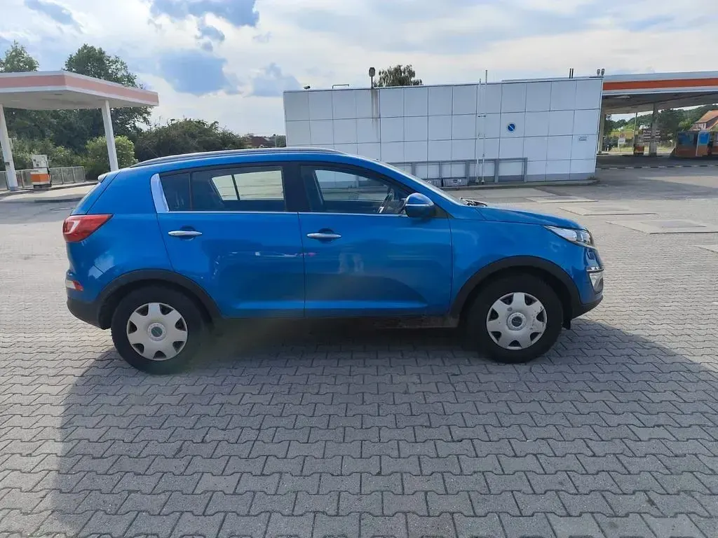 Gebraucht Kia Sportage Vision 116 PS (85 kW) 2011 Blau SUV