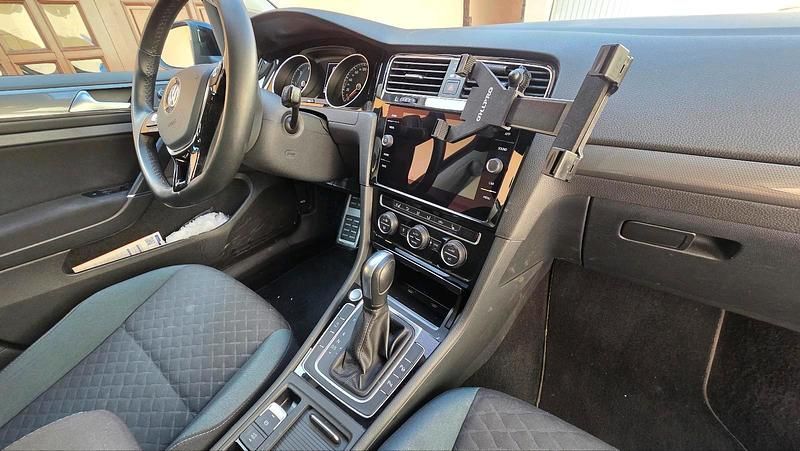 Gebraucht VW Golf VII 150 PS (110 kW) 2019 Schwarz Kombi