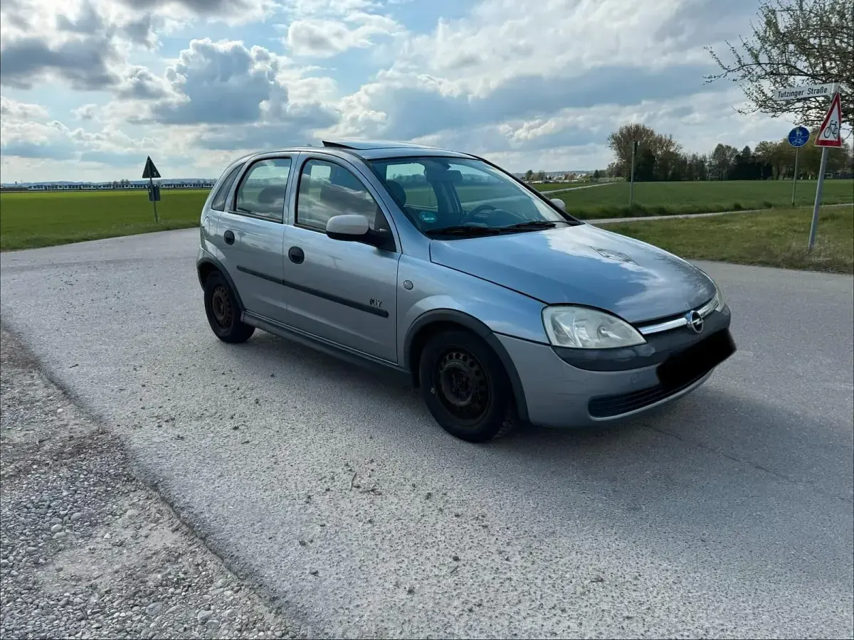 Gebraucht Opel Corsa 58 PS (42 kW) 2003 Silber Kleinwagen
