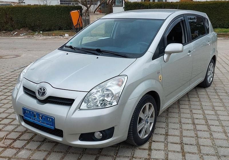Gebraucht Toyota Corolla Verso Sol 129 PS (94 kW) 2007 Silber Van / Kleinbus