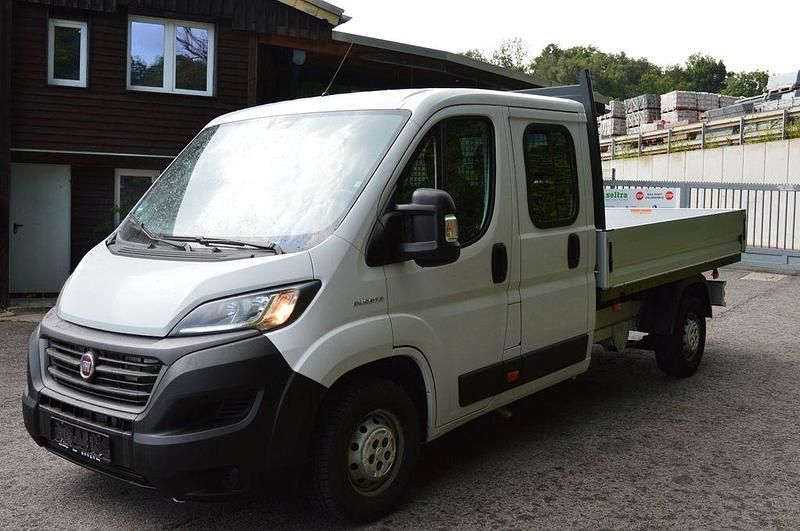 Weiß Gebraucht 2020 Fiat Ducato Van | 19.999 € (Guter Preis) - Bild 1/4