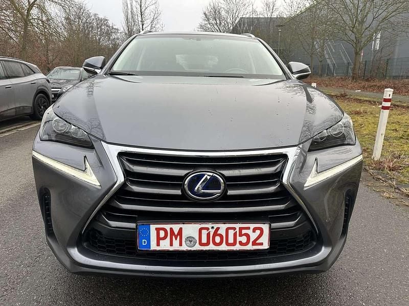 Gebraucht Lexus NX300h Executive Line 155 PS (114 kW) 2015 Blau SUV