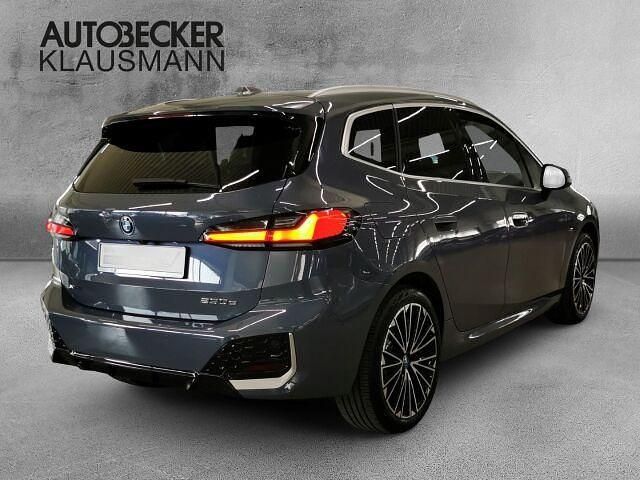Gebraucht BMW 230e Active Tourer M Sport 326 PS (239 kW) 2024 Grau Van / Kleinbus