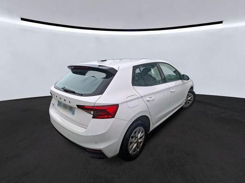 Gebraucht Skoda Fabia Ambition 95 PS (69 kW) 2022 Weiß Kleinwagen