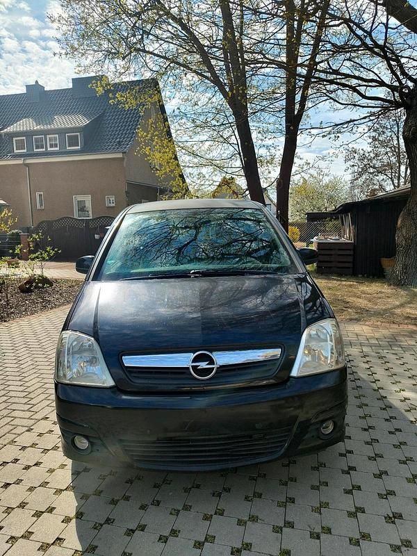 Second-hand Opel Meriva 105 CP (77 kW) 2006 Negru Monovolum
