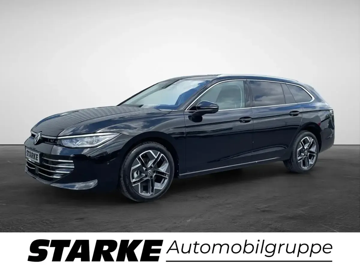 Gebraucht VW Passat Elegance 150 PS (110 kW) 2024 Gelb (scale silver metallic) Kombi