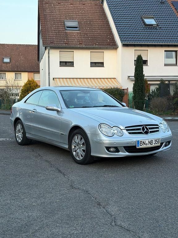 Gebraucht Mercedes CLK200 Elegance 163 PS (119 kW) 2005 Silber Coupé