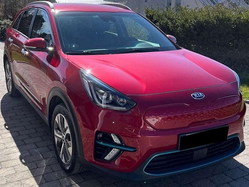 Gebraucht Kia e-Niro Vision 150 kW (204 PS) 2020 Rot SUV