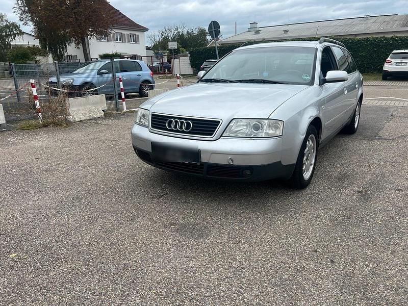 Silber Gebraucht 2000 Audi A6 Kombi | 1.300 € (Guter Preis) - Bild 1/4