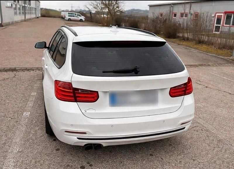 Gebraucht BMW 320 Efficient Dynamics 184 PS (135 kW) 2014 Weiß Kombi
