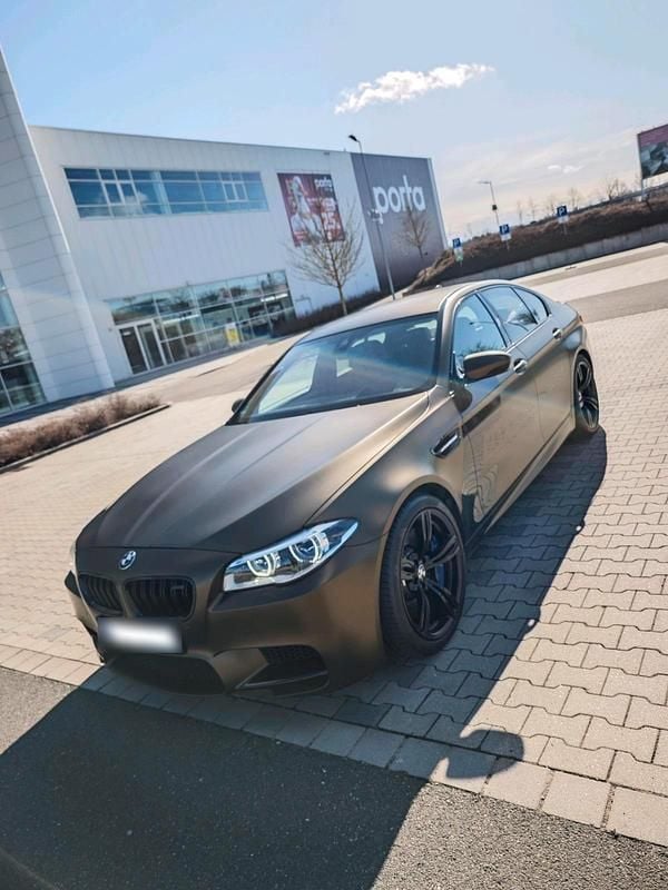 Second-hand BMW M5 560 CP (411 kW) 2015 Andere farben Berlinǎ