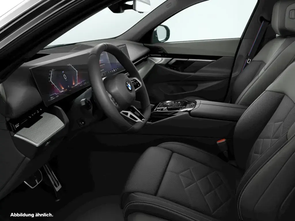Gebraucht BMW 540 Sport Line 286 PS (210 kW) 2025 Schwarz Kombi