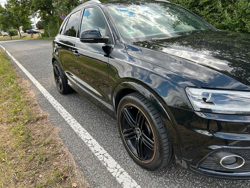 Gebraucht Audi Q3 S-Line 170 PS (125 kW) 2012 Schwarz SUV