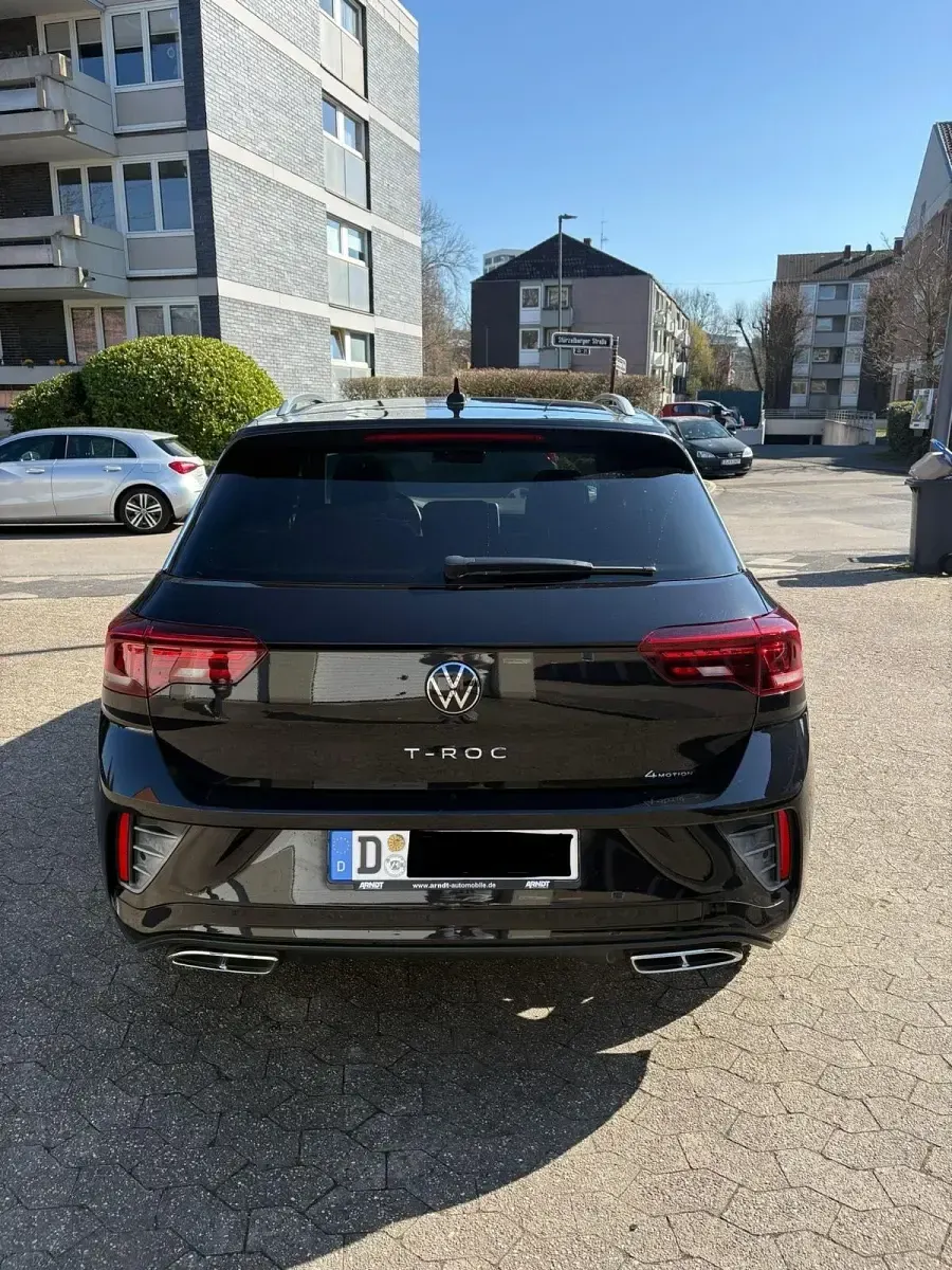 Gebraucht VW T-Roc R-line 190 PS (139 kW) 2022 Schwarz SUV