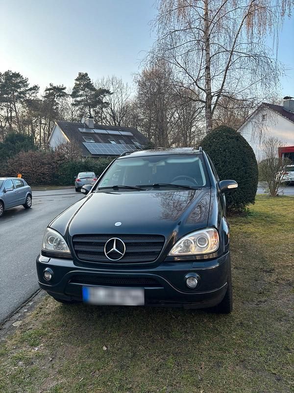 Gebraucht Mercedes ML320 AMG 218 PS (160 kW) 2001 Schwarz SUV