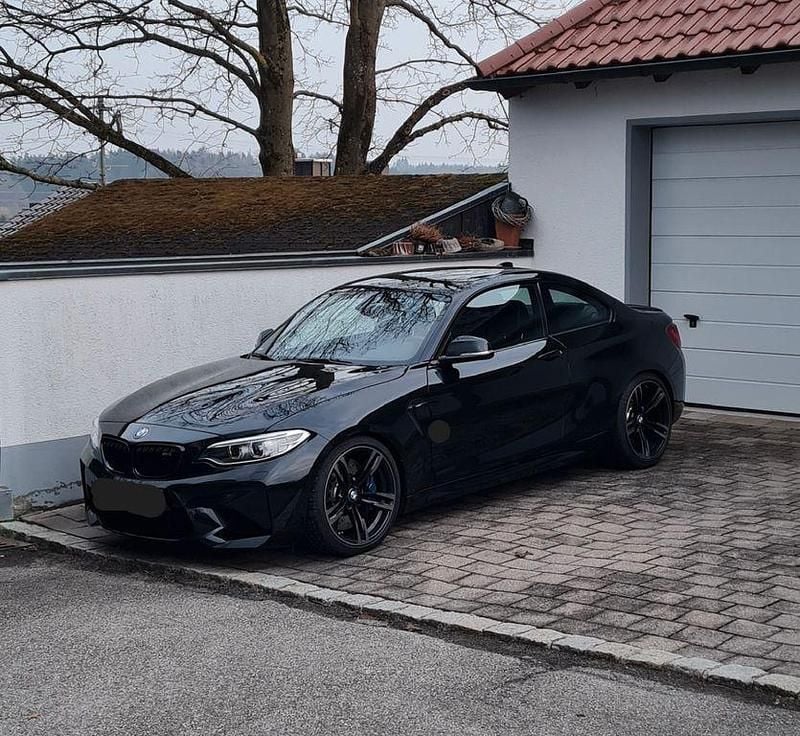 Second-hand BMW M2 Performance 370 CP (272 kW) 2017 Negru Coupe