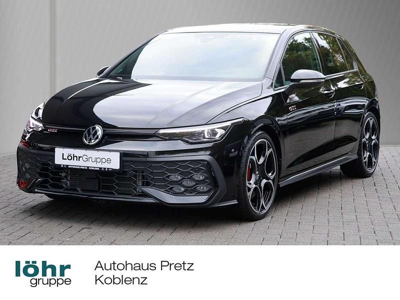 Schwarz Gebraucht 2025 VW Golf VIII Style Limousine | 42.480 € (Teuer) - Bild 1/4