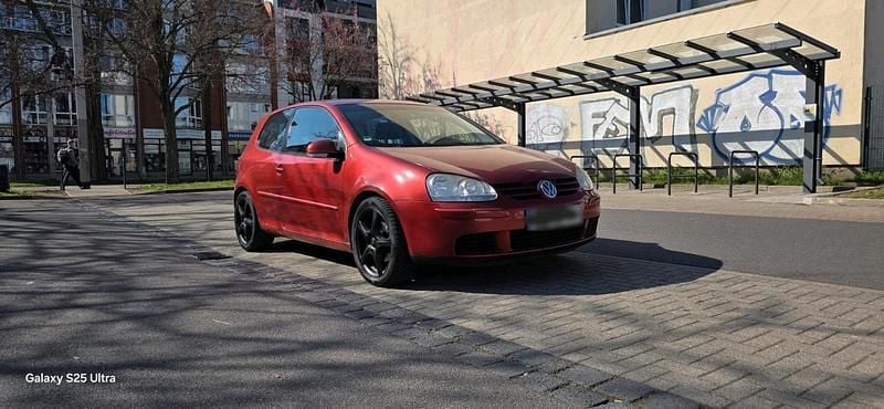 Gebraucht VW Golf IV 105 PS (77 kW) 2006 Rot Limousine
