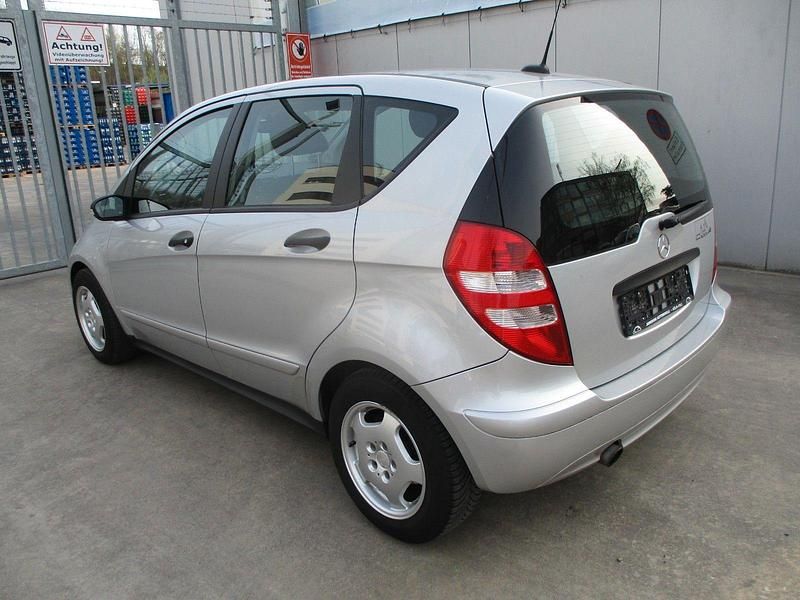 Gebraucht Mercedes A170 116 PS (85 kW) 2007 Silber Kleinwagen