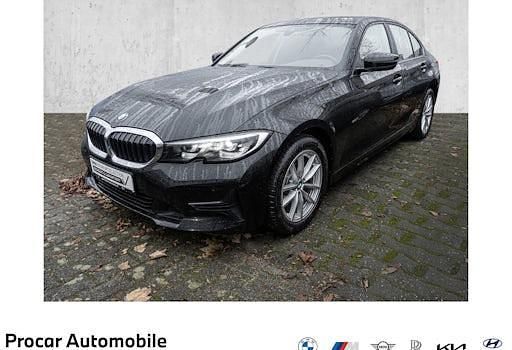 Gebraucht BMW 320 Advantage 184 PS (135 kW) 2022 Schwarz Limousine