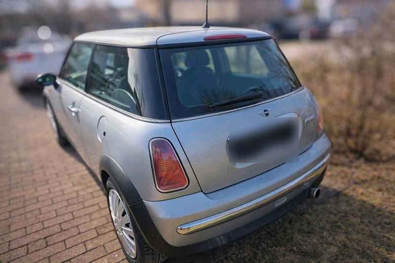 Second-hand Mini Cooper 136 CP (100 kW) 2004 Argintiu Hatchback