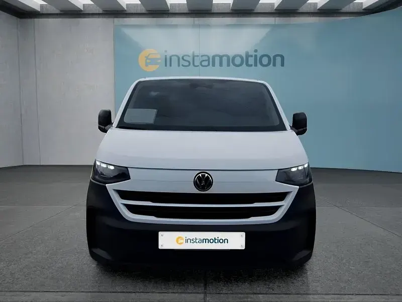Gebraucht VW T7 110 PS (80 kW) 2025 Weiß Van