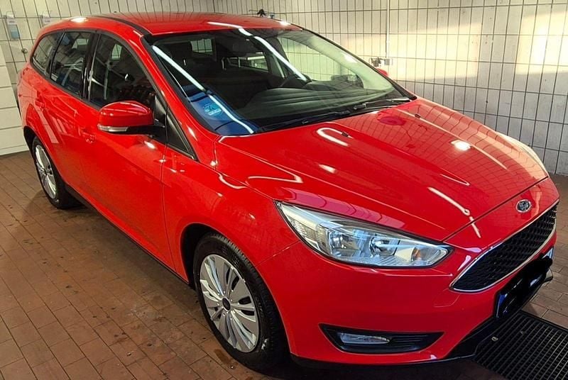 Gebraucht Ford Focus Business Edition 120 PS (88 kW) 2015 Kombi