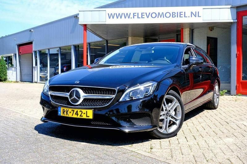 Schwarz Gebraucht 2017 Mercedes CLS400 Shooting Brake Sport Edition Kombi | 26.450 € (Fairer Preis) - Bild 1/4