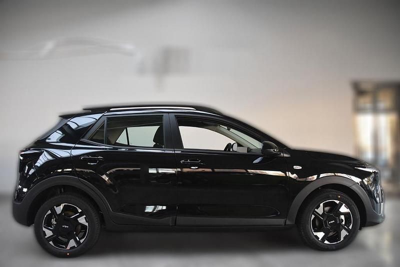 Neu Kia Stonic 101 PS (74 kW) 2026 Schwarz metallic SUV