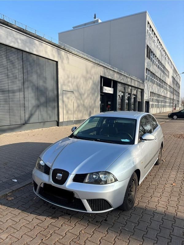 Gebraucht Seat Ibiza 60 PS (44 kW) 2008 Silber Kleinwagen