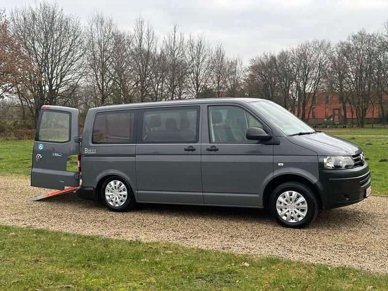 Gebraucht VW Transporter 102 PS (75 kW) 2014 Grau Van