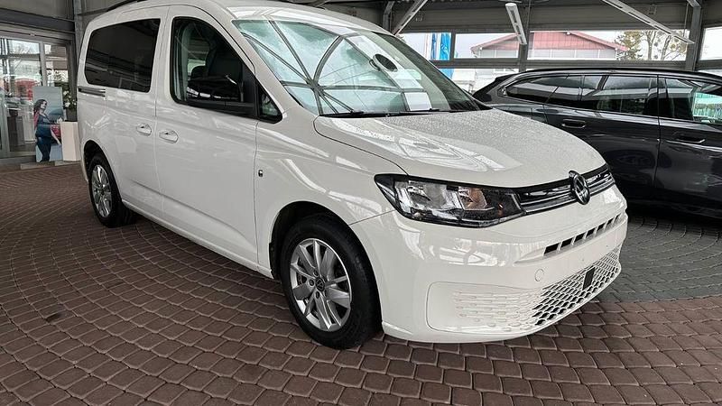 Gebraucht VW Caddy Life 102 PS (75 kW) 2021 Weiß Van / Kleinbus