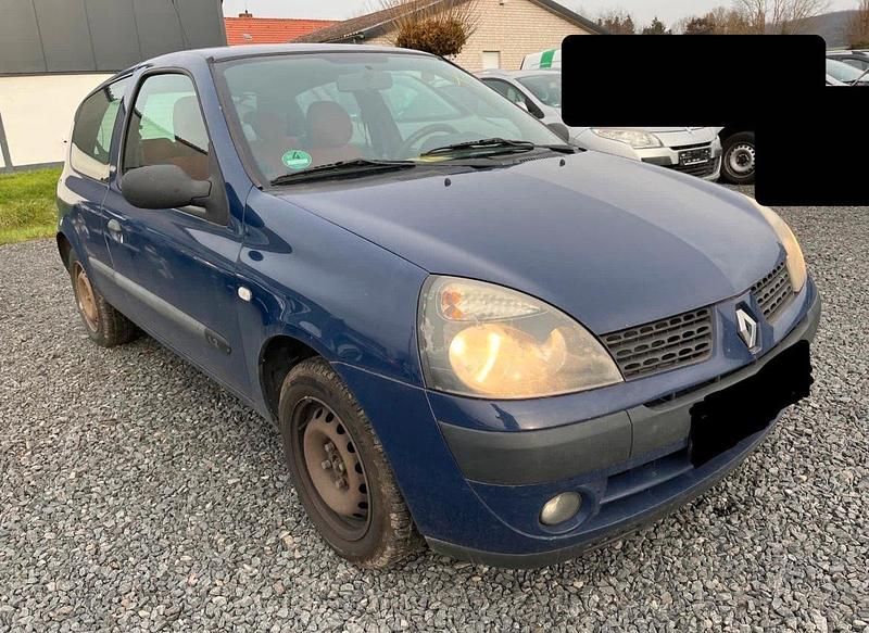 Gebraucht 2003 Renault Clio II Kleinwagen | 800 € (Guter Preis) - Bild 1/4