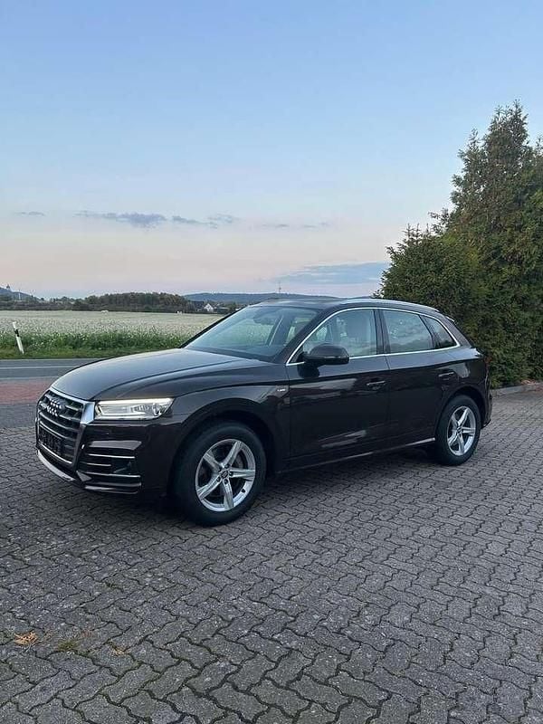 Braun Gebraucht 2019 Audi Q5 Sport SUV | 22.950 € (Superpreis) - Bild 1/4