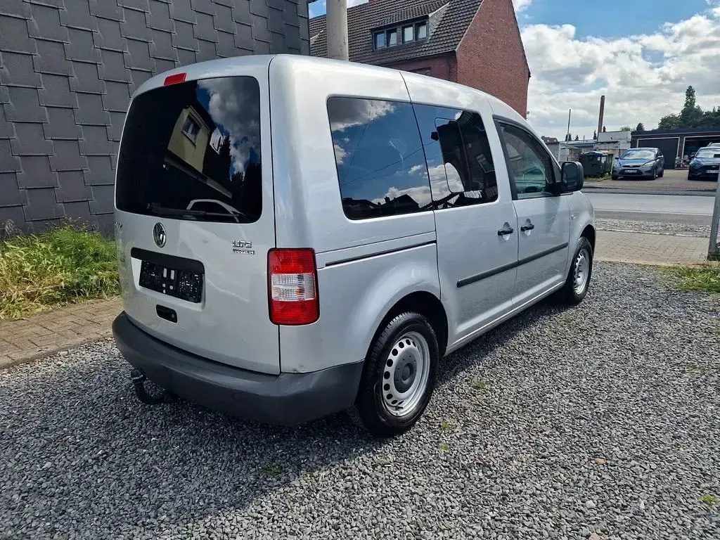 Gebraucht VW Caddy Life 109 PS (80 kW) 2008 Silber Van / Kleinbus
