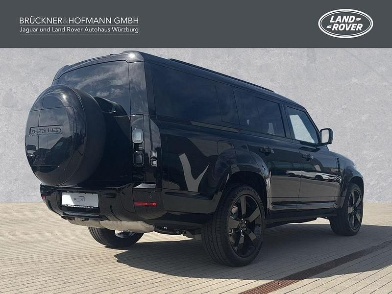 Neu Land Rover Defender HSE Dynamic 349 PS (256 kW) 2026 Schwarz SUV