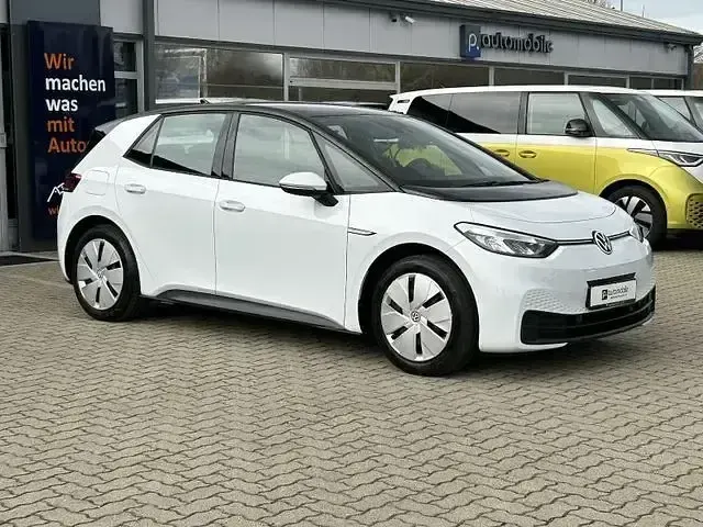Gebraucht VW ID.3 Pure 110 kW (150 PS) 2022 Weiß Kleinwagen