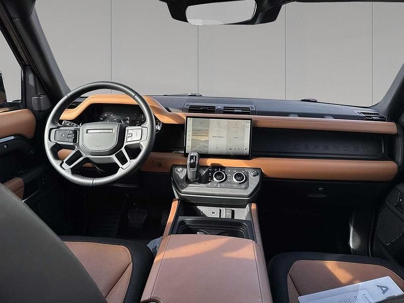 Gebraucht Land Rover Defender HSE Dynamic 252 PS (185 kW) 2024 Carpathian grey SUV