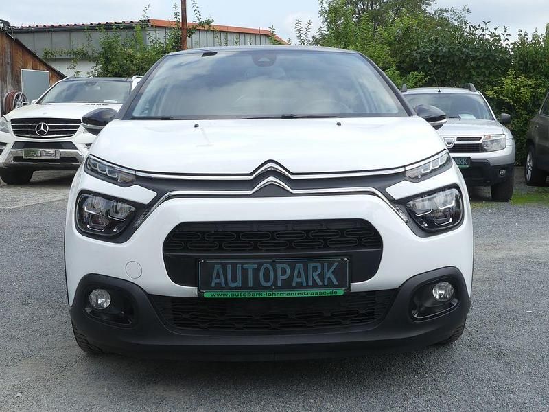 Usado Citroën C3 Shine 110 CV (80 kW) 2022 Blanco Utilitario