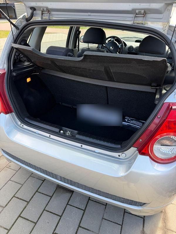 Gebraucht Chevrolet Aveo LT 84 PS (61 kW) 2011 Grau Kleinwagen