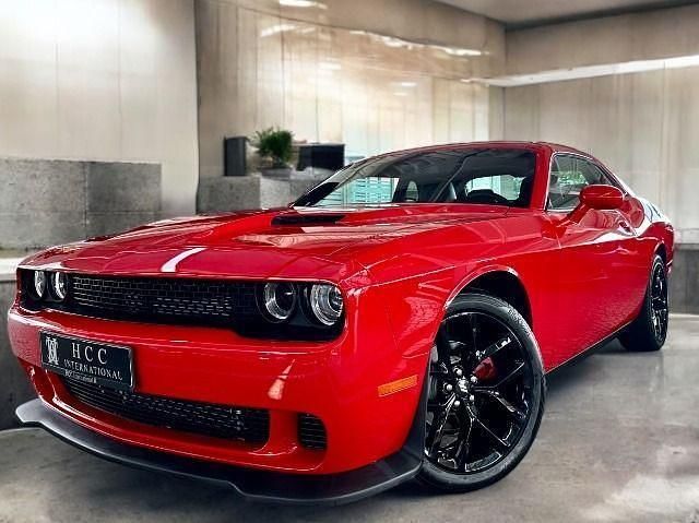 Gebraucht Dodge Challenger SXT 309 PS (227 kW) 2023 Rot Coupé